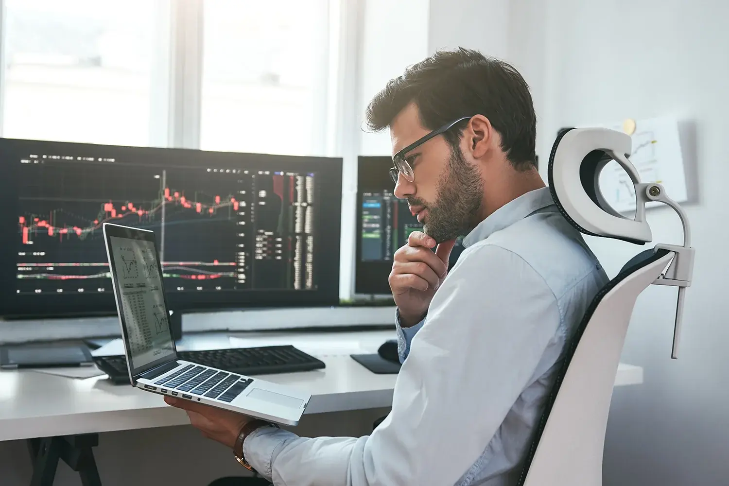 Capital Markets Investment Banking Specialist Analyst