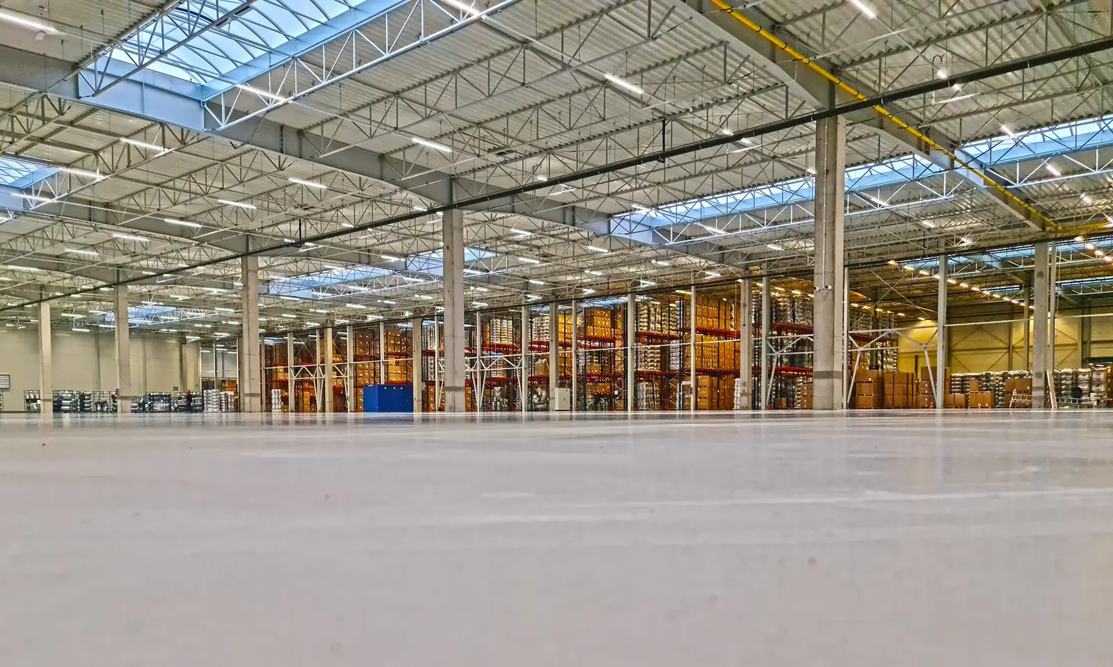 Modern Warehousing and Logistics Space with Multiple Loading Docks