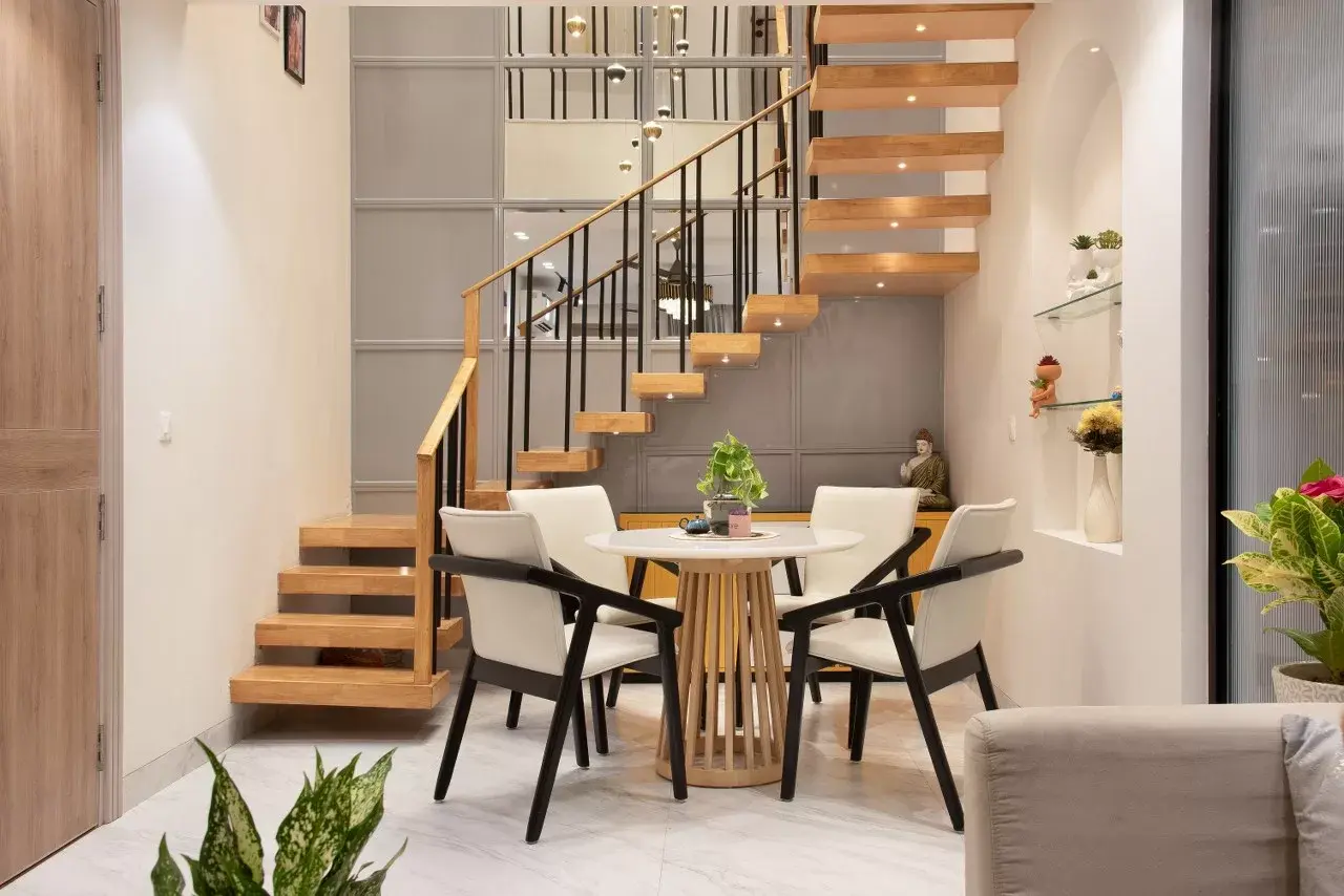 Modern Style Beautiful Duplex with Open Floor Plan