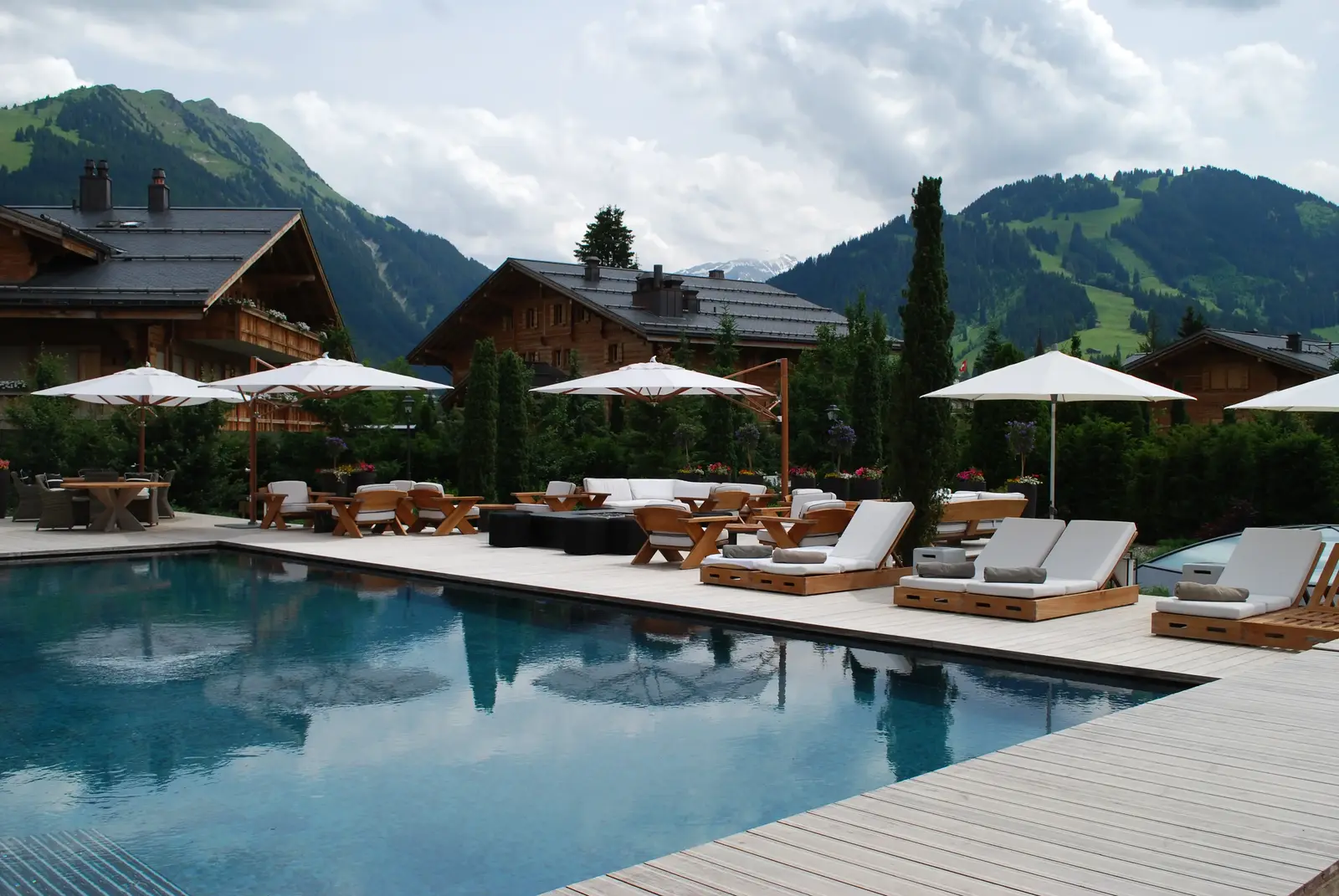 Luxury Mountain Resort with Year-Round Activities