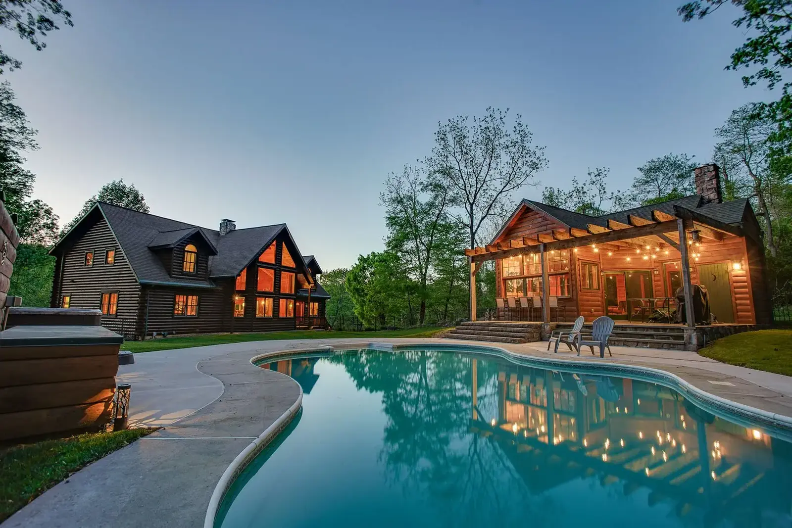 Spacious Mountain Vacation Home with Hot Tub